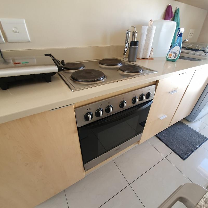 To Let 1 Bedroom Property for Rent in Grahamstown Central Eastern Cape